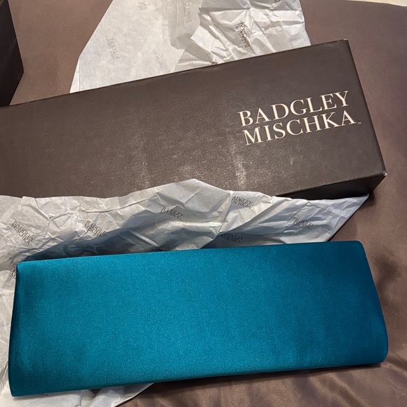 NWT Badgley Mischka Jewel-Embellished Blue Clutch - Picture 3 of 8